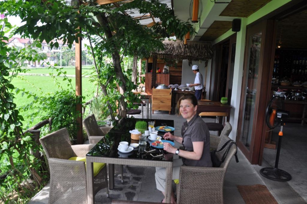 <i><b>Hoi An-105</b></i>